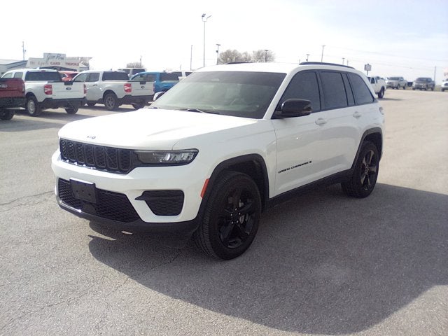 2023 Jeep Grand Cherokee Altitude