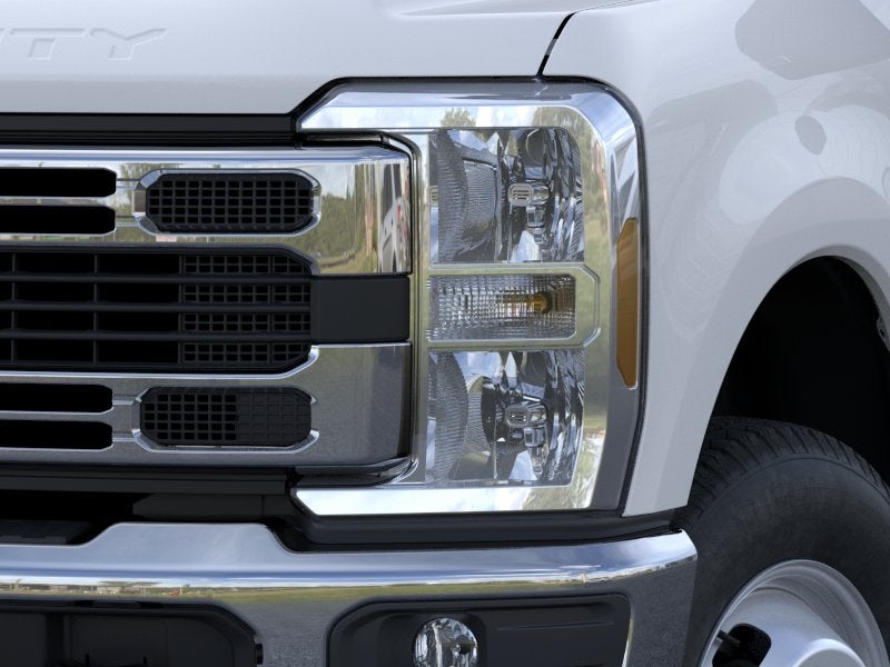 2026 Ford Super Duty F-350 DRW F-350® XLT