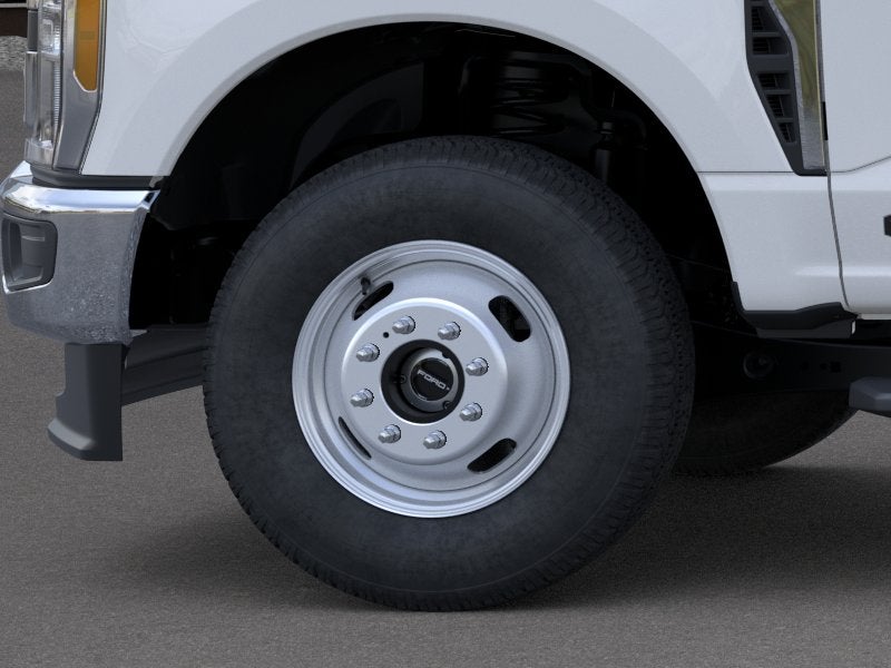 2026 Ford Super Duty F-350 DRW F-350® XLT