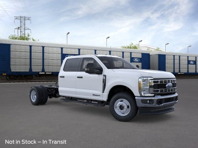 2026 Ford Super Duty F-350 DRW F-350® XLT
