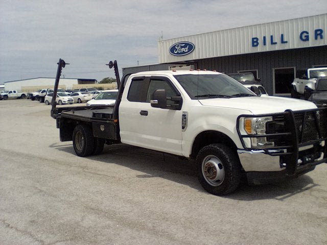 2017 Ford Super Duty F-350 DRW XL