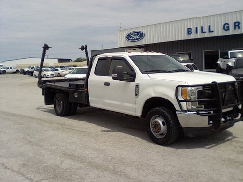 2017 Ford Super Duty F-350 DRW XL