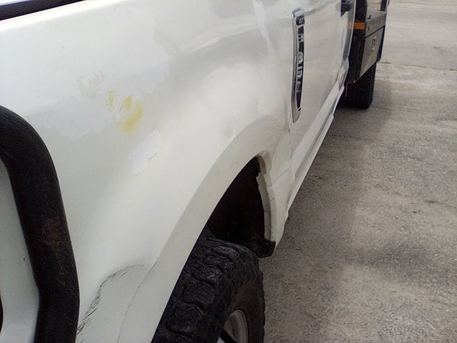 2017 Ford Super Duty F-350 DRW XL