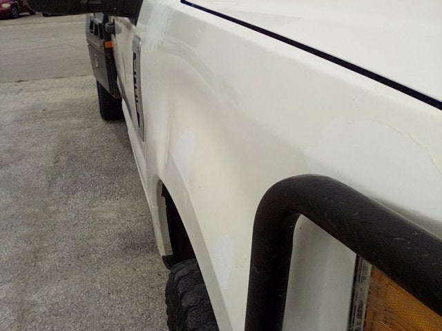 2017 Ford Super Duty F-350 DRW XL