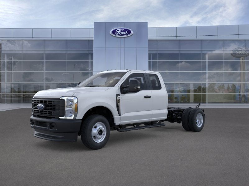 2026 Ford Super Duty F-350 DRW F-350® XL