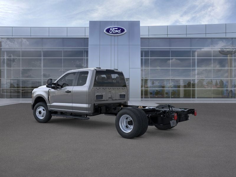2026 Ford Super Duty F-350 DRW F-350® XL