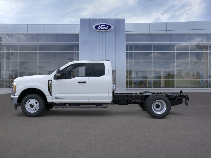 2026 Ford Super Duty F-350 DRW F-350® XL