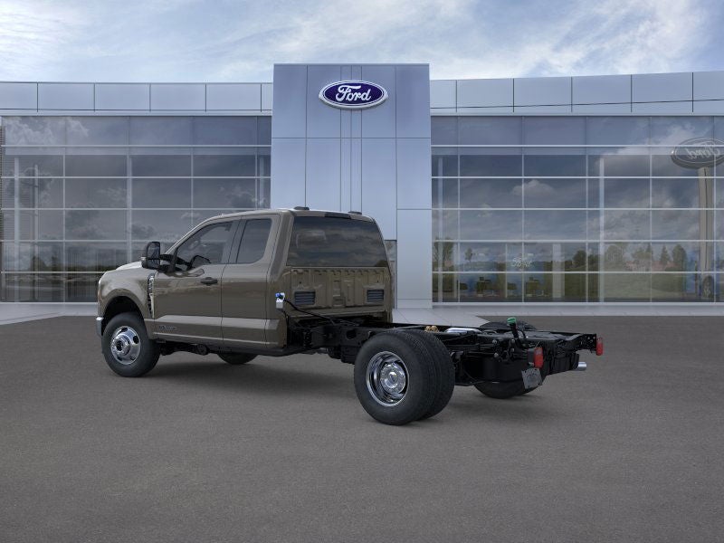 2026 Ford Super Duty F-350 DRW F-350® XLT