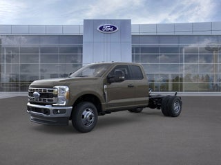 2026 Ford Super Duty F-350 DRW F-350® XLT
