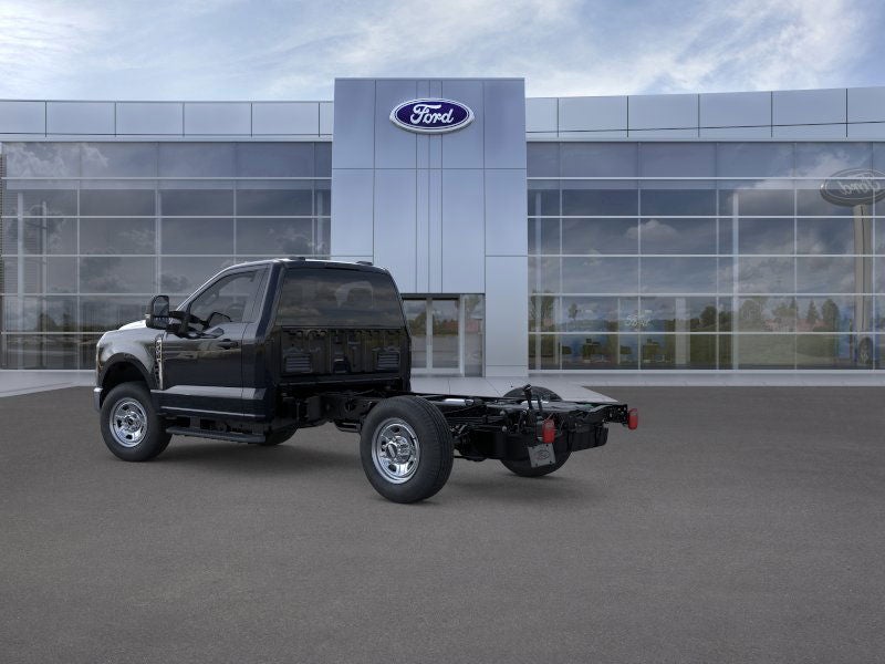 2025 Ford Super Duty F-350 SRW F-350® XL
