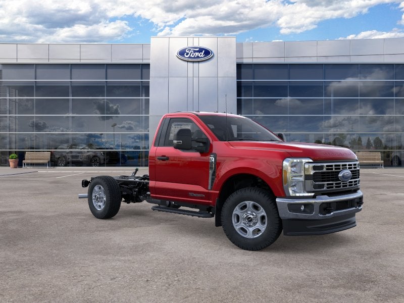 2026 Ford Super Duty F-350 SRW F-350® XLT