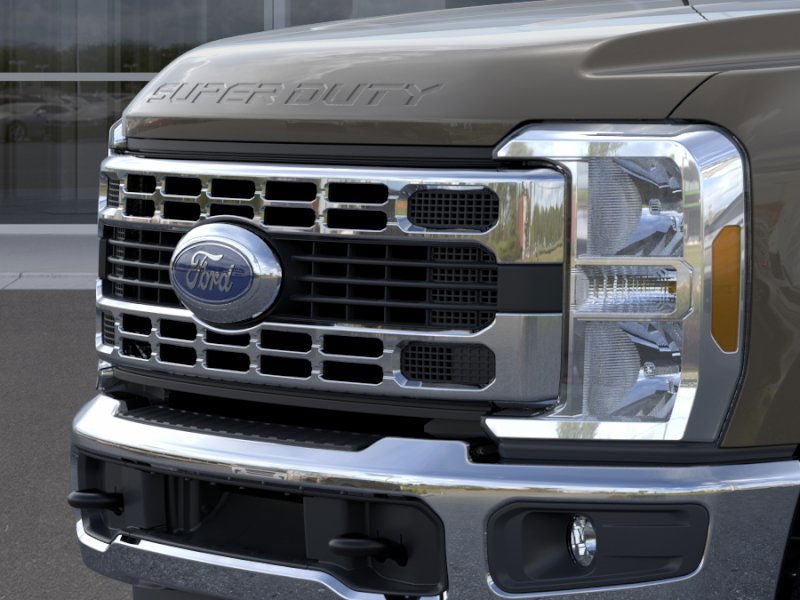 2026 Ford Super Duty F-350 DRW F-350® XLT