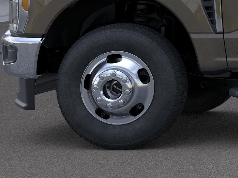 2026 Ford Super Duty F-350 DRW F-350® XLT