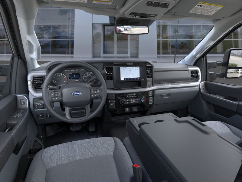 2026 Ford Super Duty F-350 DRW F-350® XLT