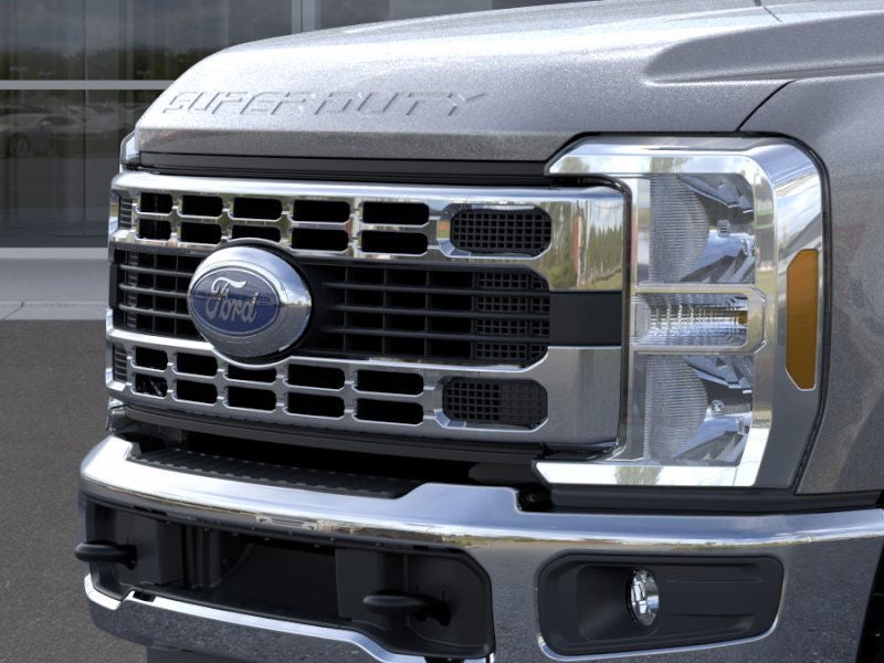 2025 Ford Super Duty F-350 DRW F-350® XL