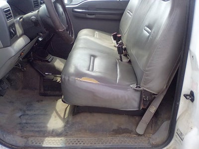 1999 Ford Super Duty F-350 DRW 84 C/A 6-SPD