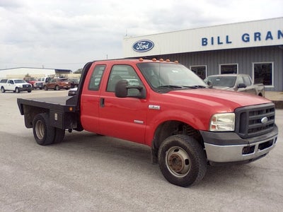 2006 Ford Super Duty F-350 DRW XL