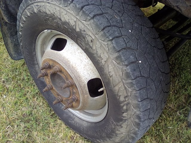2006 Ford Super Duty F-350 DRW XL
