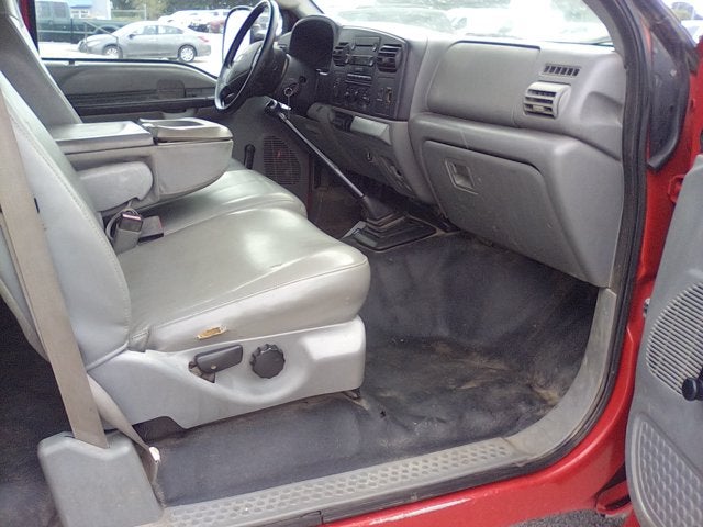 2006 Ford Super Duty F-350 DRW XL
