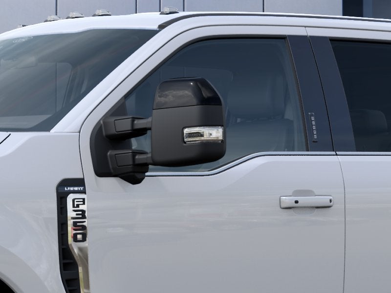 2027 Ford Super Duty F-350 SRW F-350® Lariat®