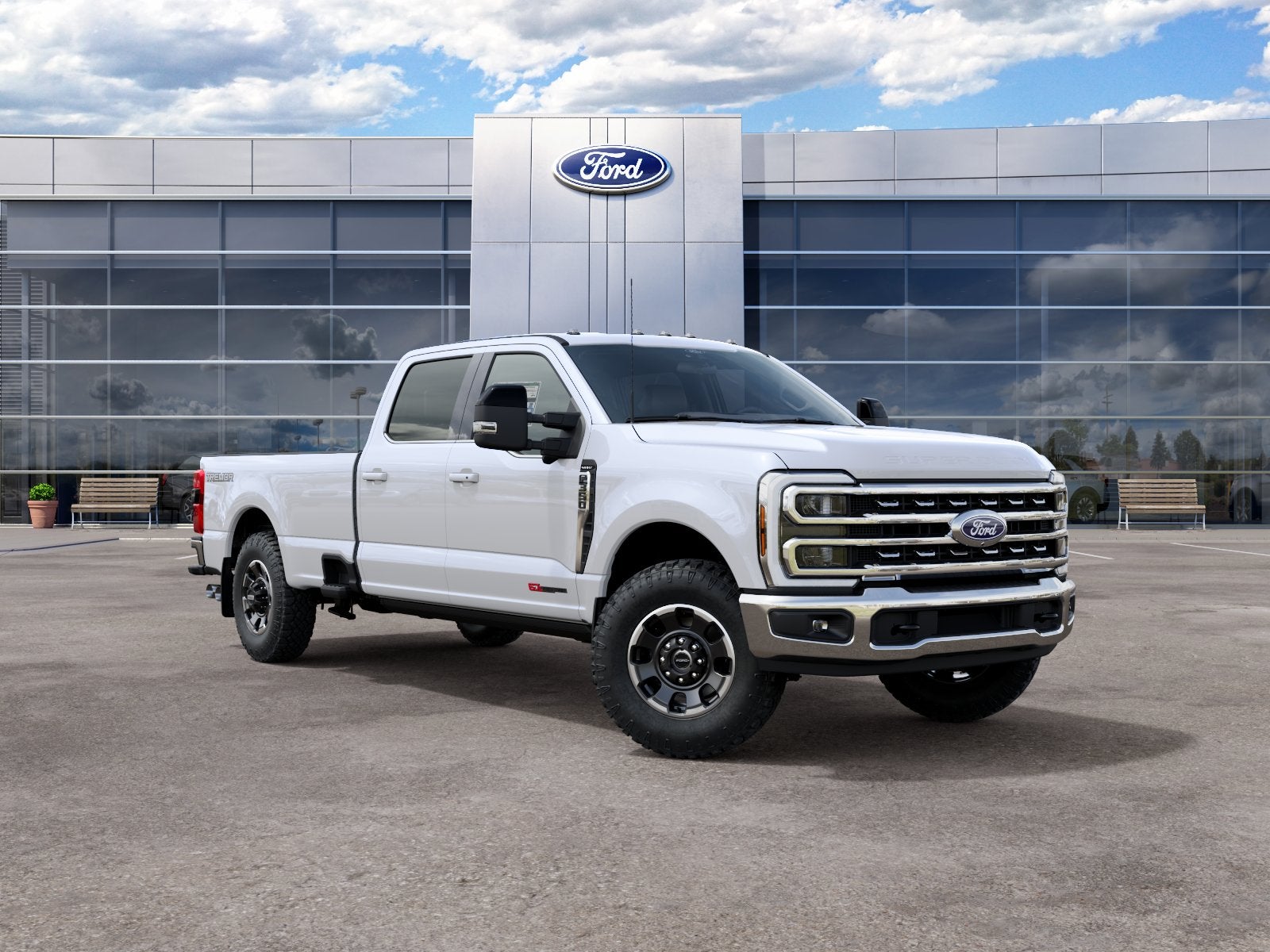 2027 Ford Super Duty F-350 SRW F-350® Lariat®