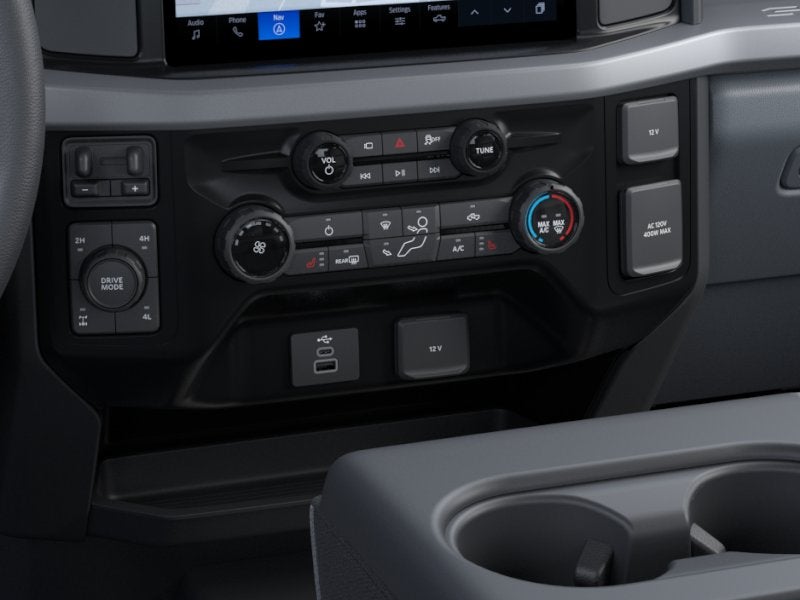 2026 Ford Super Duty F-350 SRW F-350® XLT