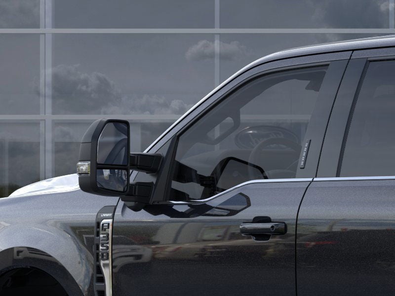 2025 Ford Super Duty F-350 SRW F-350® Lariat®