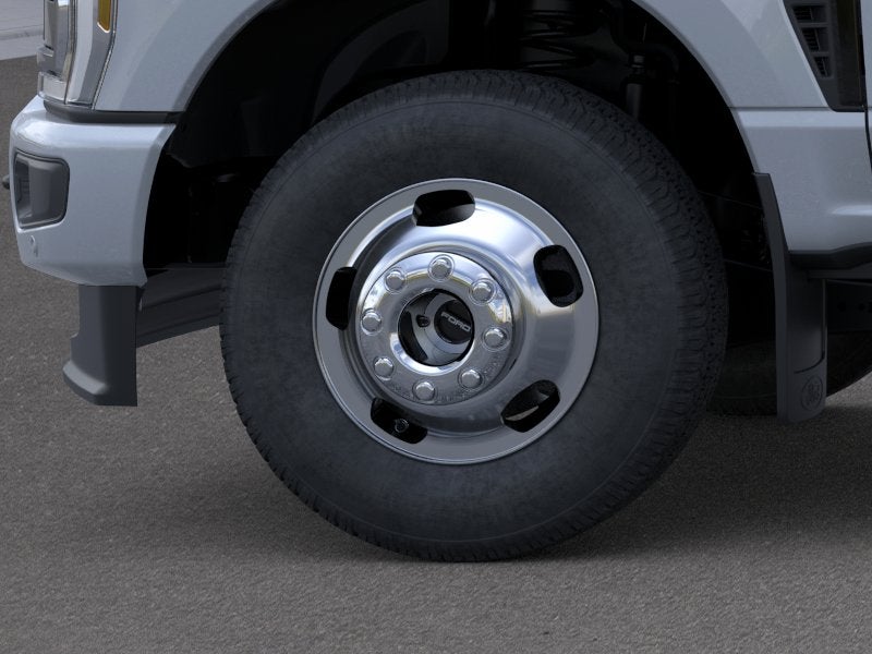 2026 Ford Super Duty F-350 DRW F-350® Platinum®