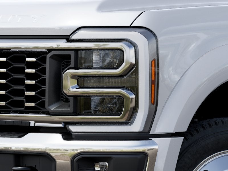 2027 Ford Super Duty F-450 DRW F-450® XLT