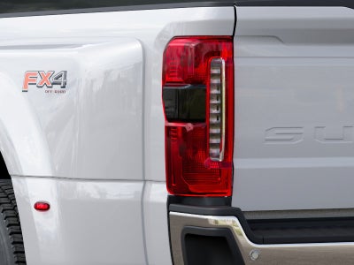 2027 Ford Super Duty F-450 DRW F-450® XLT