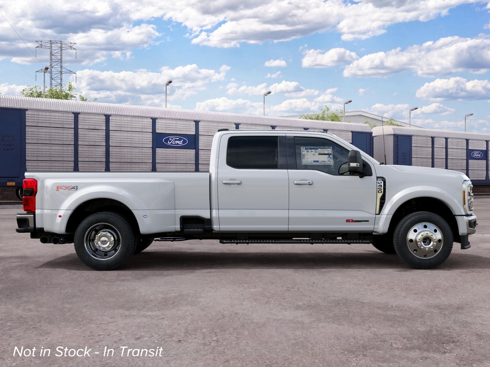 2027 Ford Super Duty F-450 DRW F-450® XLT