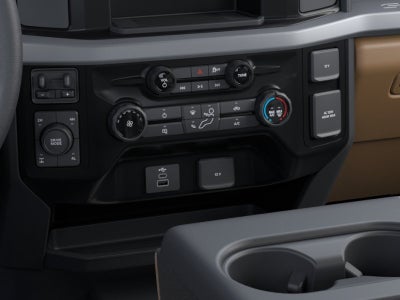 2026 Ford Super Duty F-350 SRW F-350® XLT