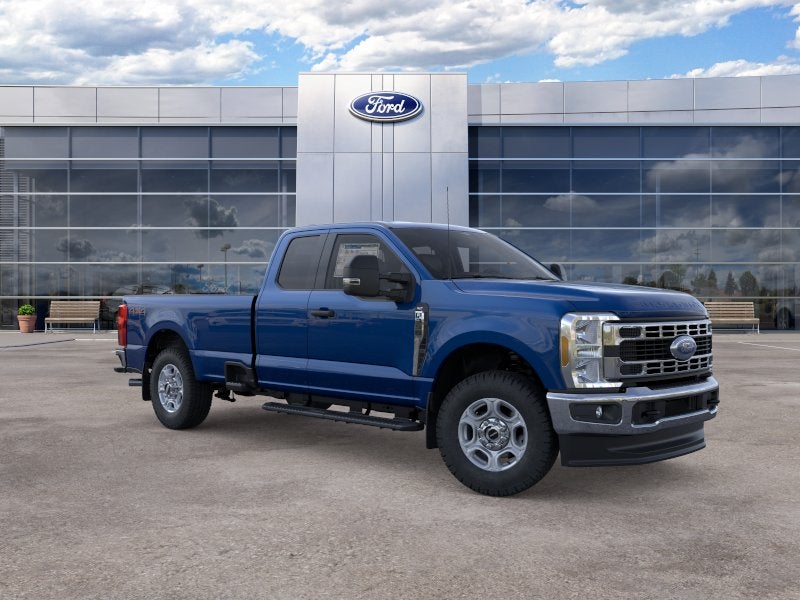 2026 Ford Super Duty F-350 SRW F-350® XLT