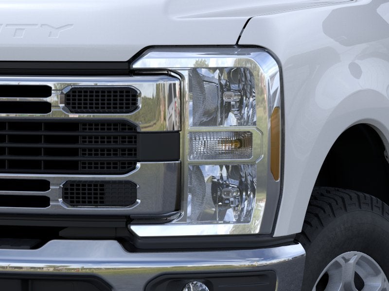 2026 Ford Super Duty F-350 SRW F-350® XLT