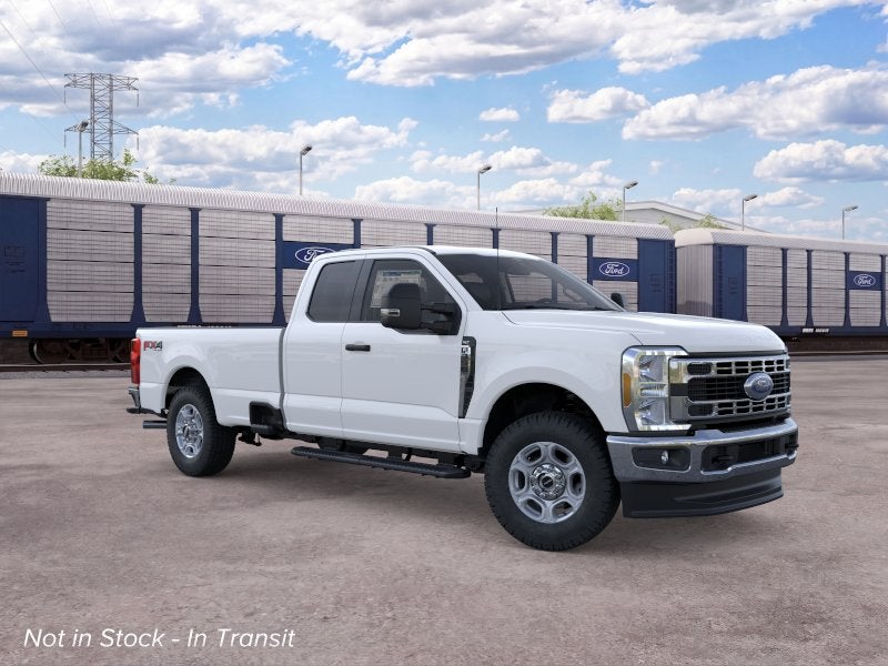 2026 Ford Super Duty F-350 SRW F-350® XLT