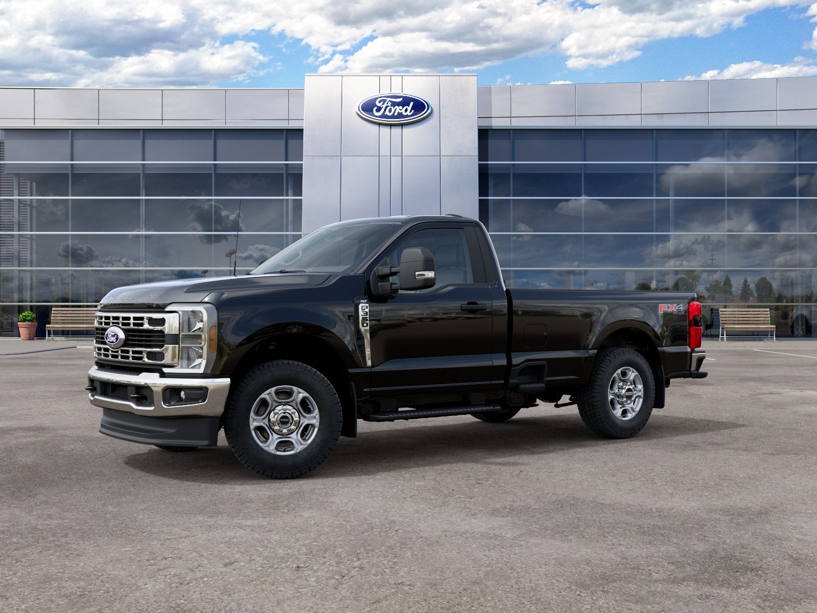 2027 Ford Super Duty F-350 SRW F-350® XLT