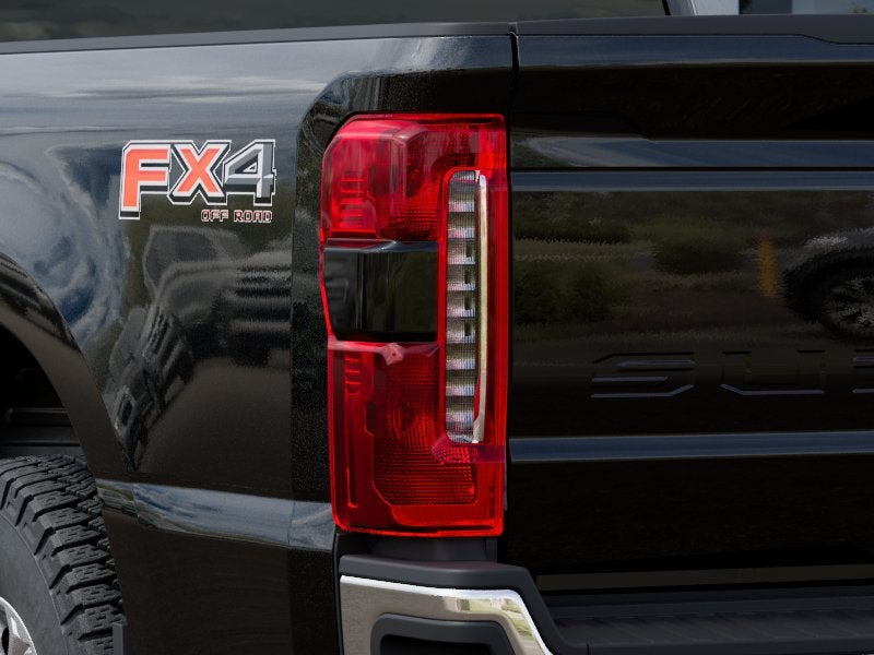 2027 Ford Super Duty F-350 SRW F-350® XLT