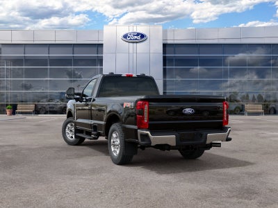 2027 Ford Super Duty F-350 SRW F-350® XLT