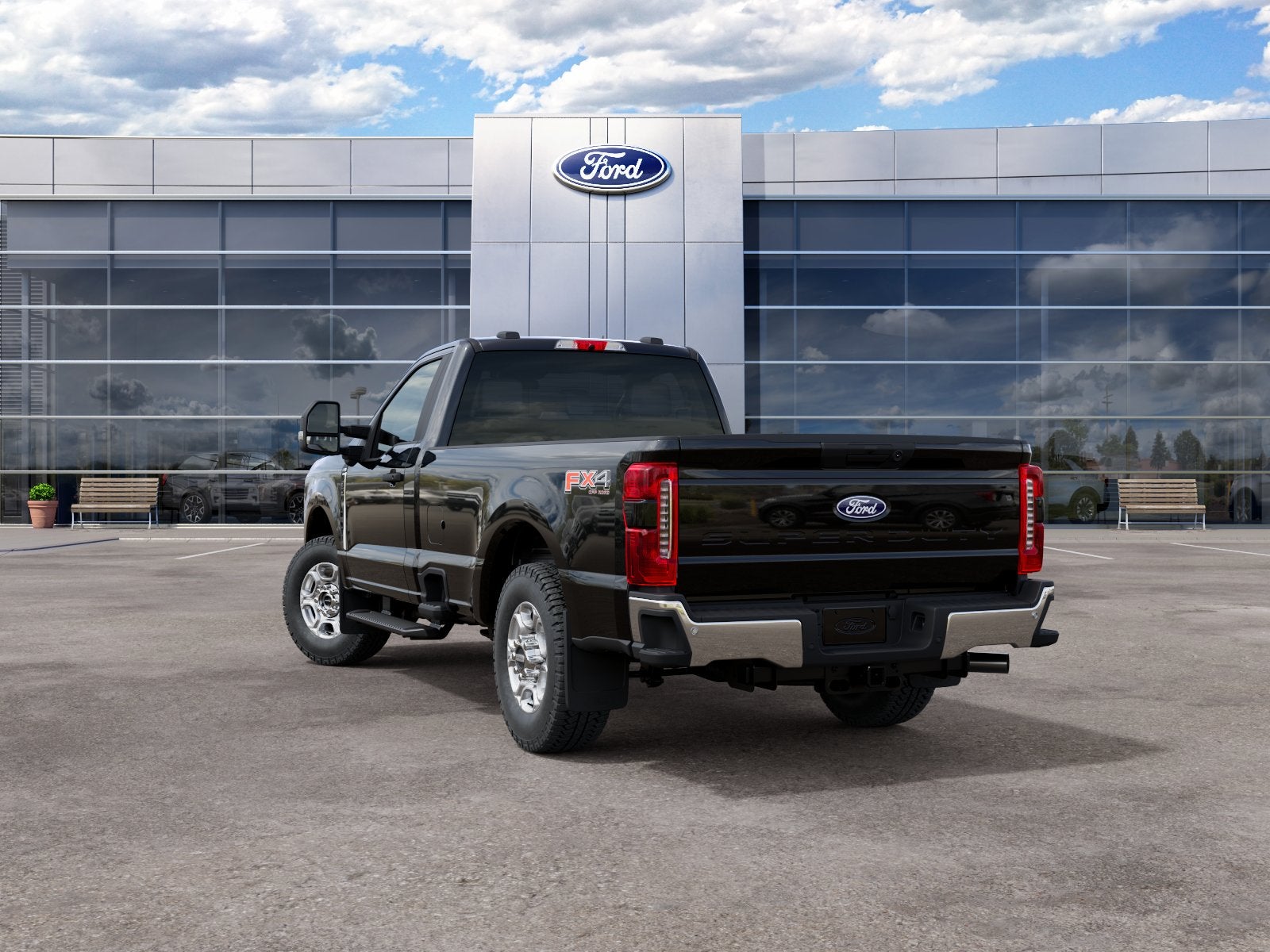 2027 Ford Super Duty F-350 SRW F-350® XLT