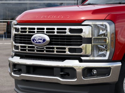2027 Ford Super Duty F-350 SRW F-350® XLT