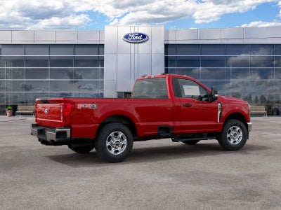 2027 Ford Super Duty F-350 SRW F-350® XLT