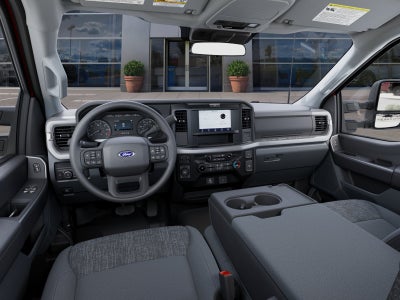 2027 Ford Super Duty F-350 SRW F-350® XLT