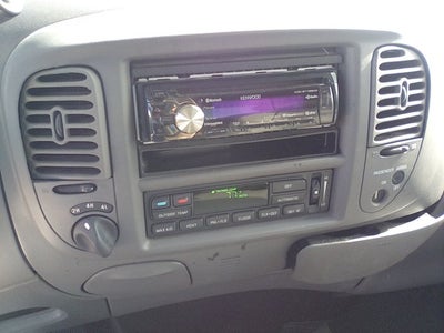 2003 Ford F-150 Lariat