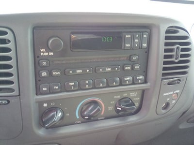 2001 Ford F-150 XLT