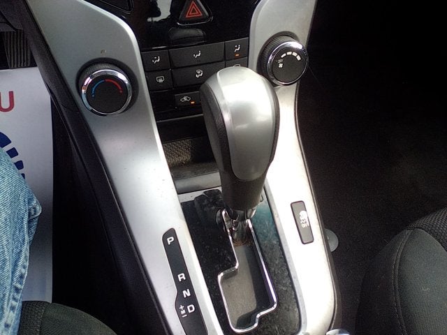 2011 Chevrolet Cruze LT w/1LT