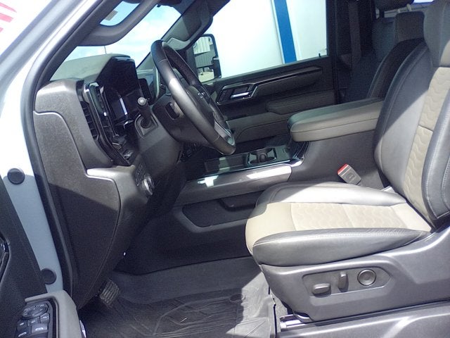 2025 Chevrolet Silverado 2500HD ZR2