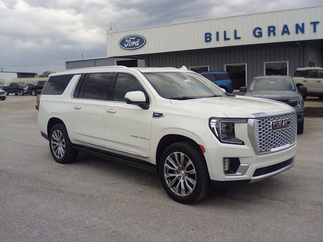 2021 GMC Yukon Denali AWD's photo