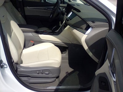 2021 Cadillac XT5 FWD Premium Luxury