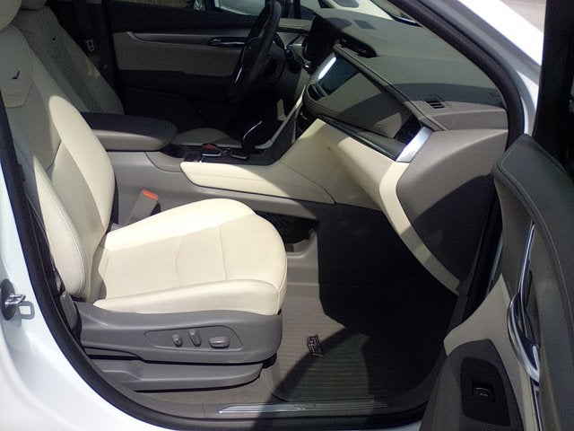 2021 Cadillac XT5 FWD Premium Luxury