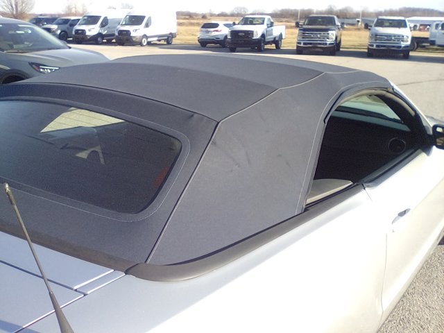 2010 Ford Mustang V6